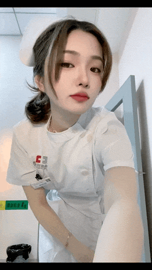 免费观看18岁禁网站的相关介绍