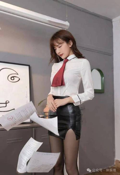 特黄一级av色潮av在线的相关介绍