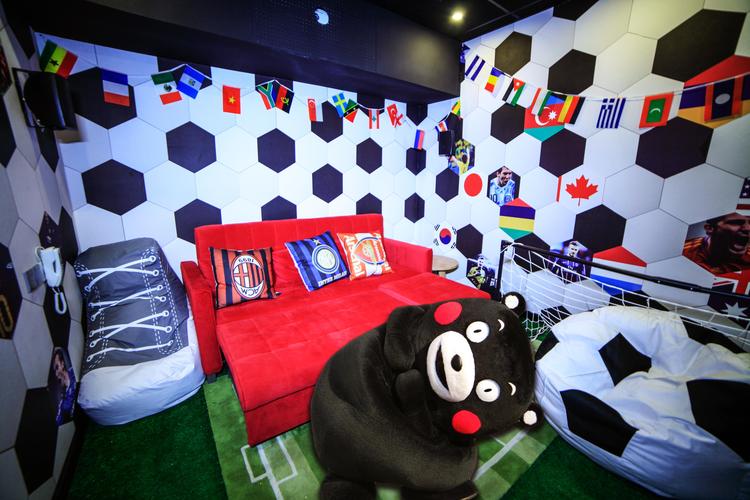 91精品久久久久久婷婷高清的相关介绍
